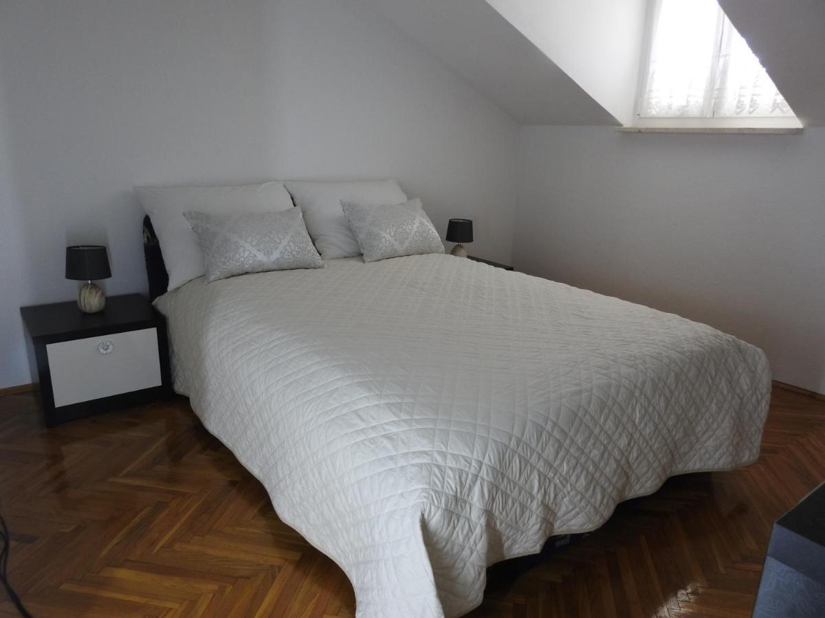 Marini Apartmani トロギール エクステリア 写真