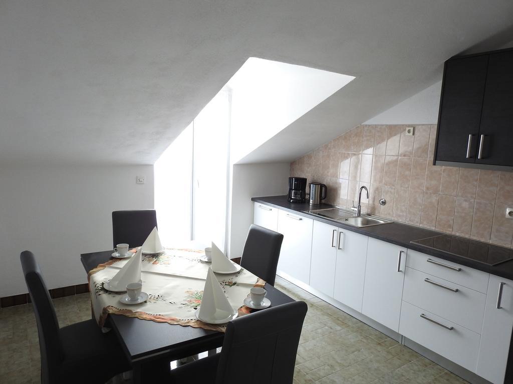 Marini Apartmani トロギール エクステリア 写真