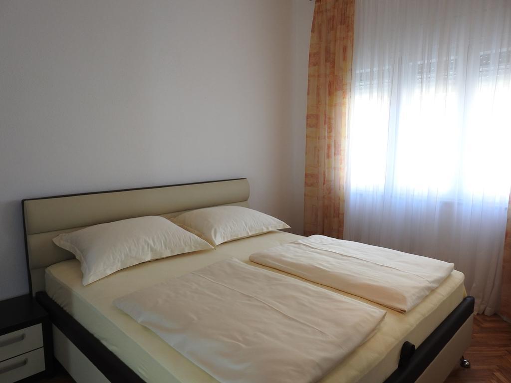 Marini Apartmani トロギール エクステリア 写真