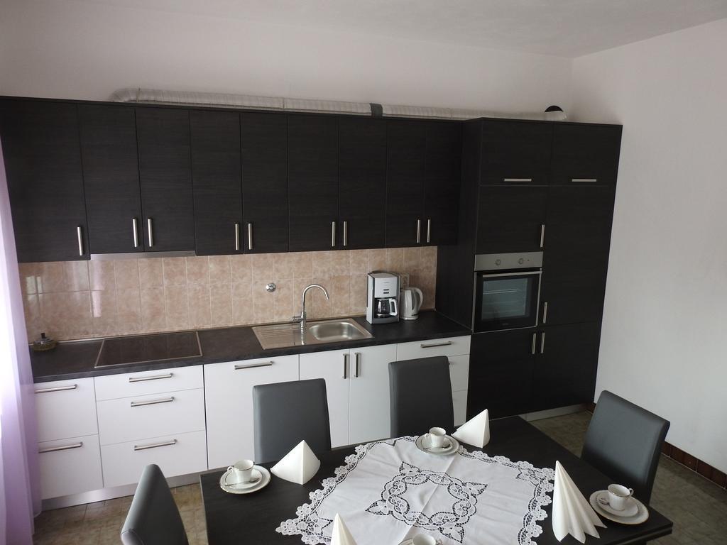 Marini Apartmani トロギール エクステリア 写真