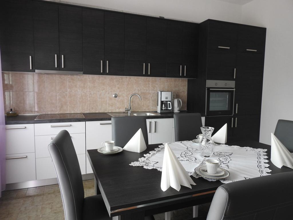 Marini Apartmani トロギール エクステリア 写真